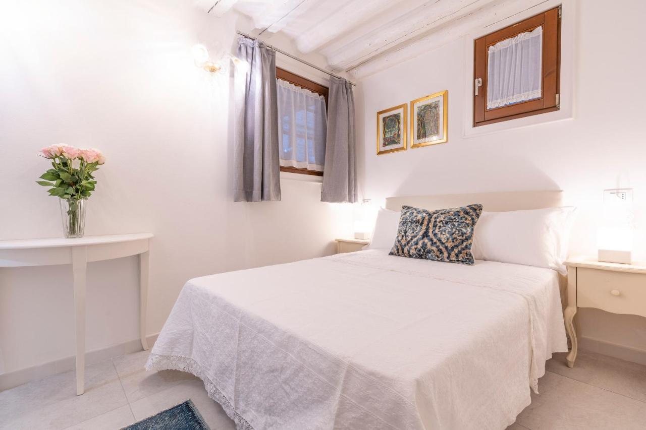Residenza San Silvestro Hotel Venice Exterior photo