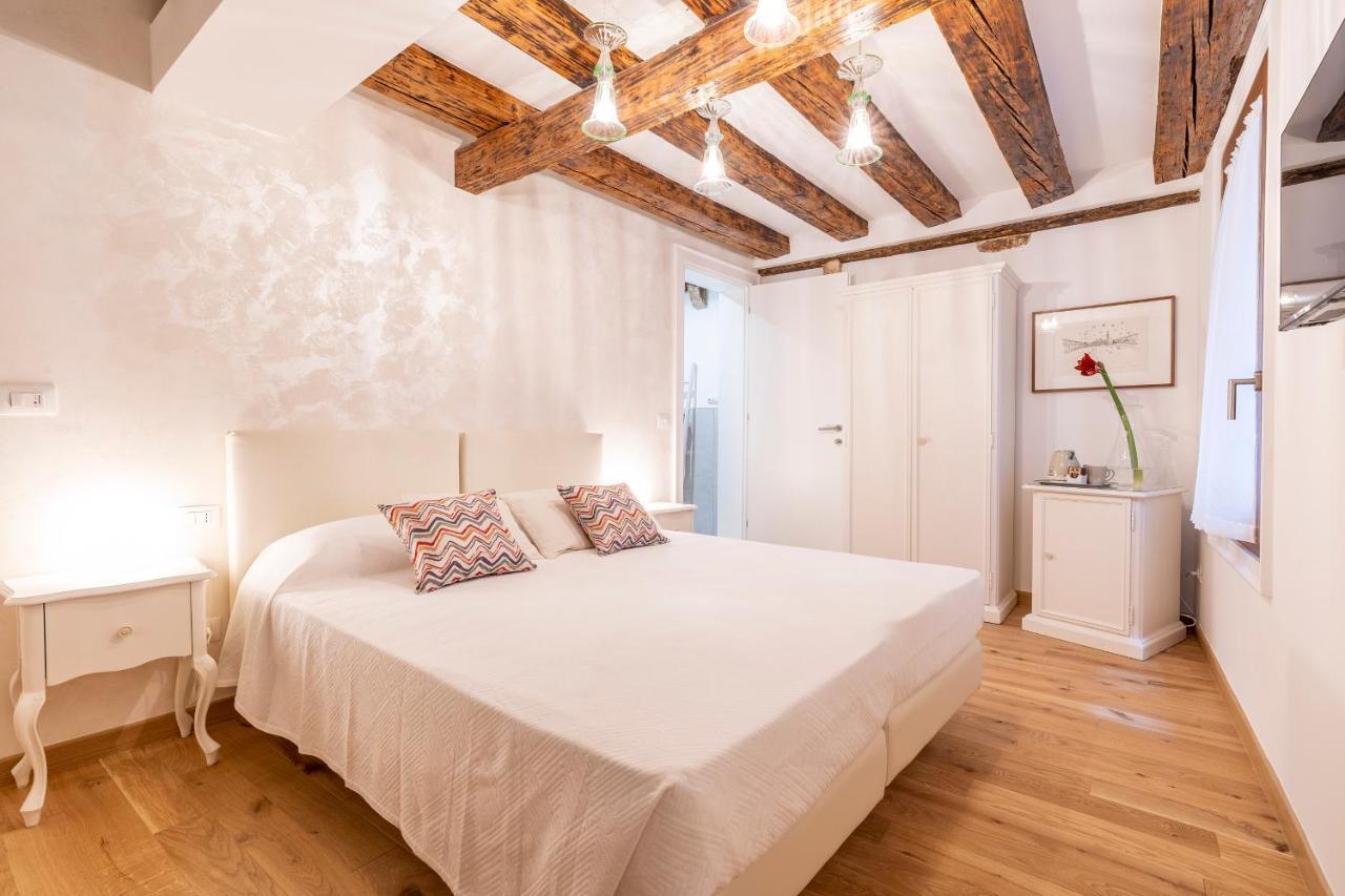 Residenza San Silvestro Hotel Venice Exterior photo